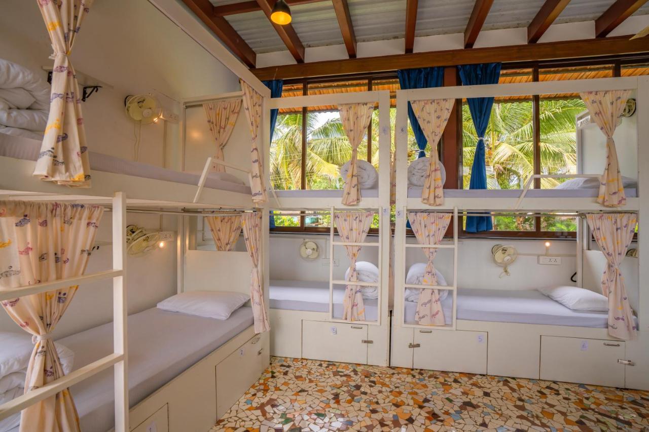 Albergue Moustache Goa Luxuria Vagator Exterior foto
