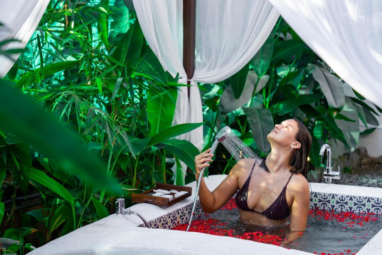 Albergue Moustache Goa Luxuria Vagator Exterior foto